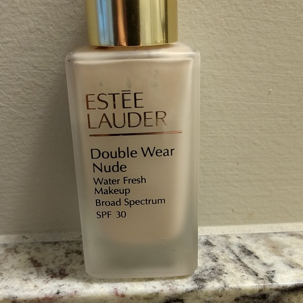Double Wear Nude